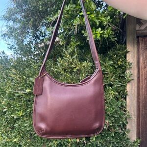 Vintage 90s Coach brown leather Ergo 9020 Hobo shoulder bag